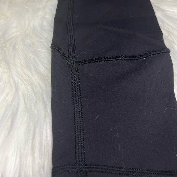 Lululemons Align 25” - Picture 9 of 12